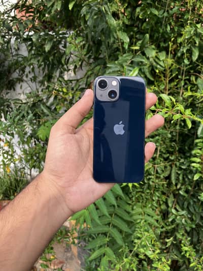 Apple iPhone 13 mini