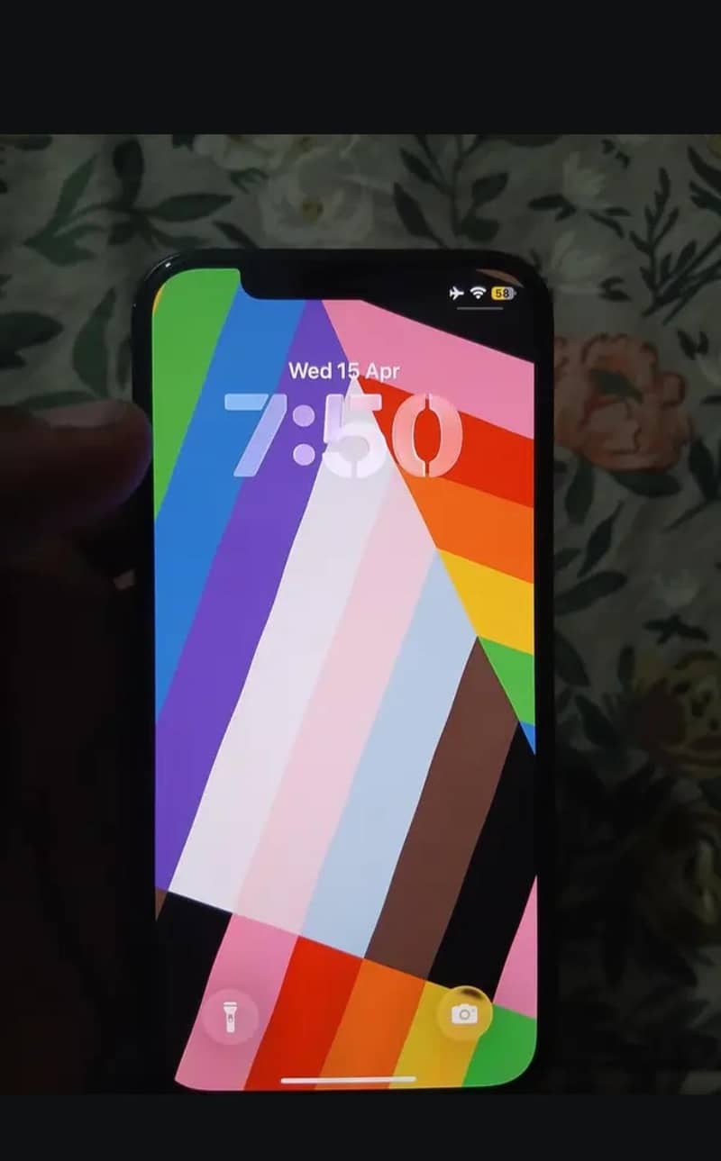 Apple iPhone 12 1