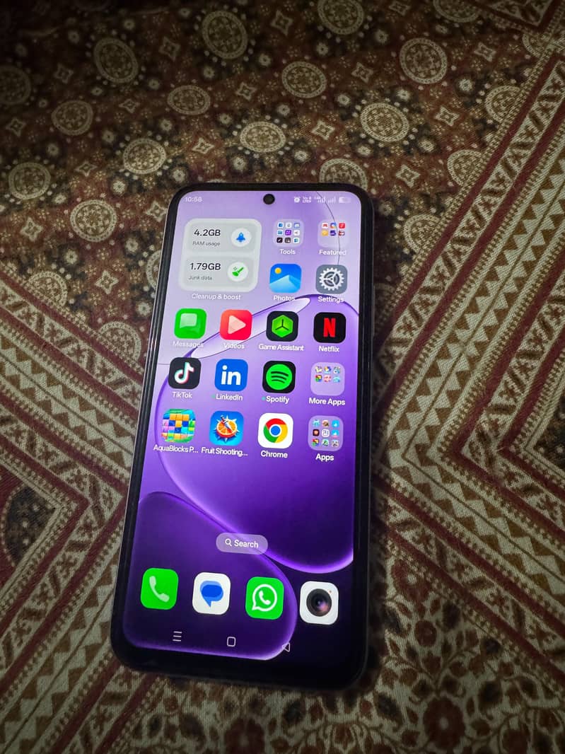 OPPO A6s 1