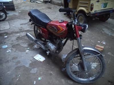 United 125 2021 model Karachi number 03262140771
