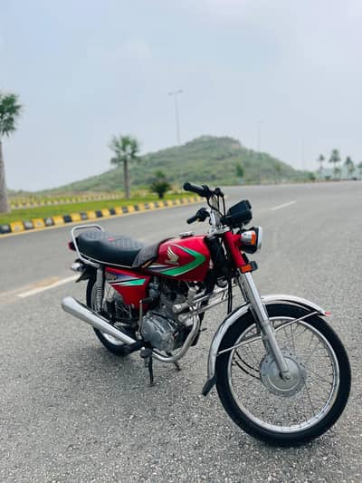 Hondah CG125 Total genuine 2014Model