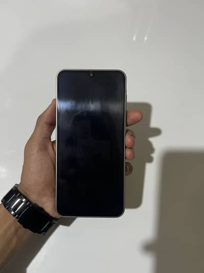 Samsung Mobile A17 8/256 Gp Only Box open