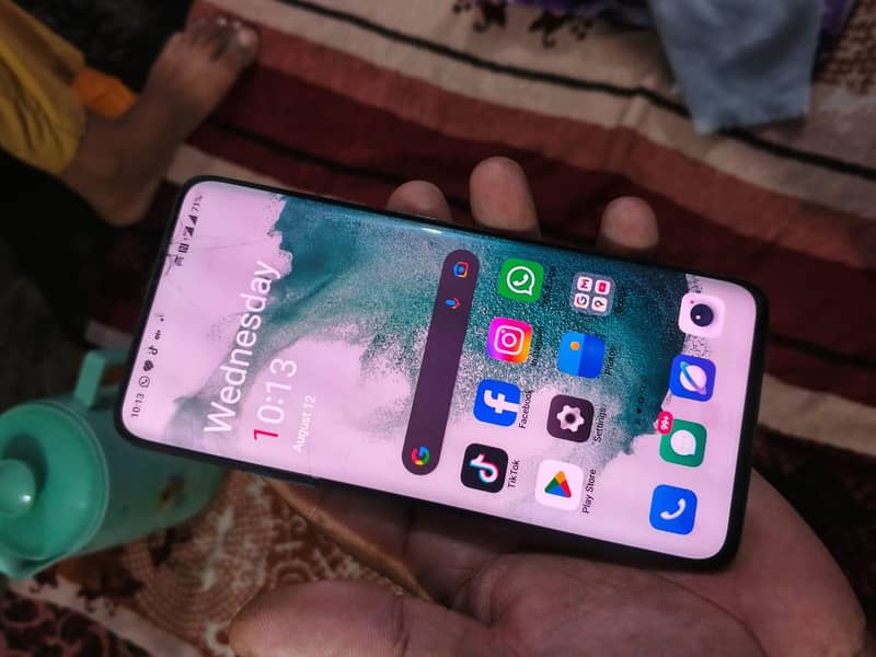 One Plus 7 Pro 1
