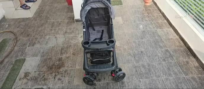 imported pram from dubai