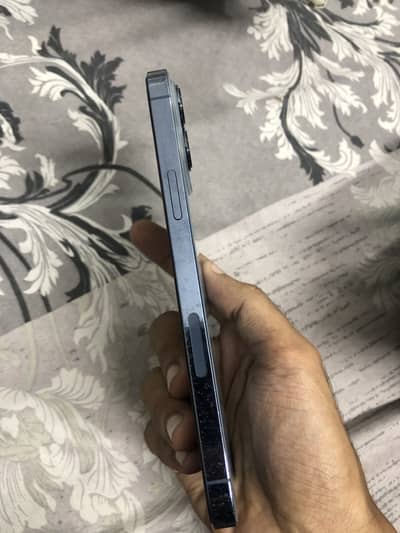 13 pro maxx 256Gb for sale