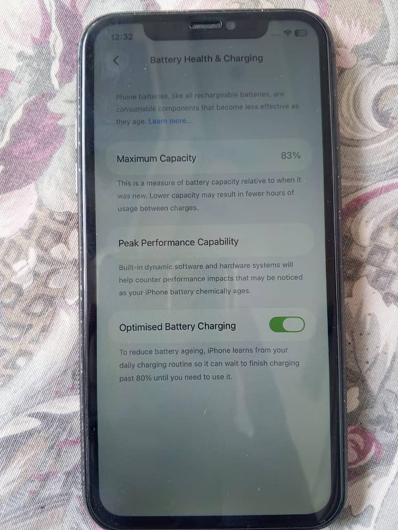 Apple iPhone 11 0