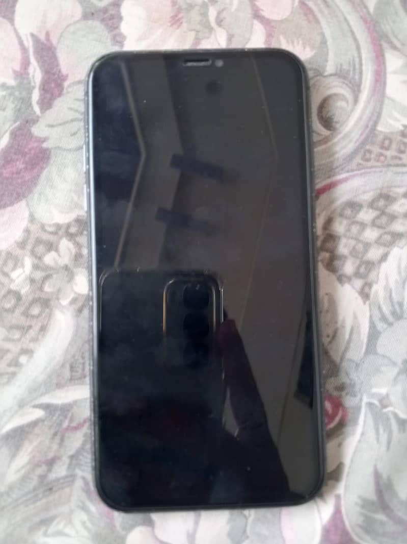 Apple iPhone 11 2