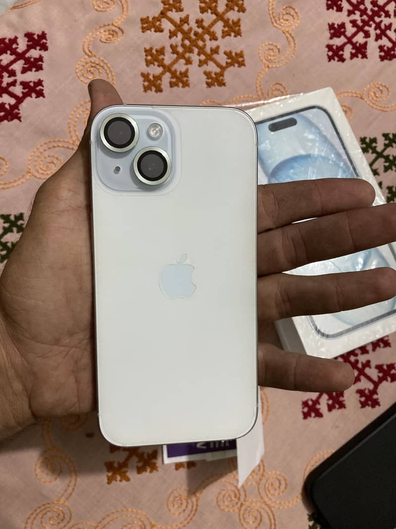 Apple iPhone 15 1