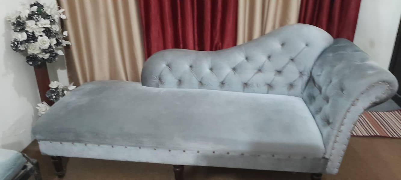 dewan sofa 1
