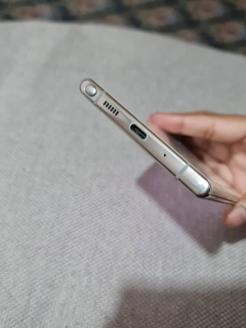 Samsung Mobile Note 10 Plus 2