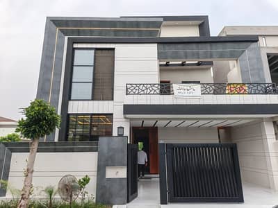 10 MARLA BRAND NEW DESIGNER HOUSE FOR SALE IN IEP TOWN