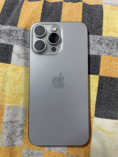 Apple iPhone 15 Pro Max