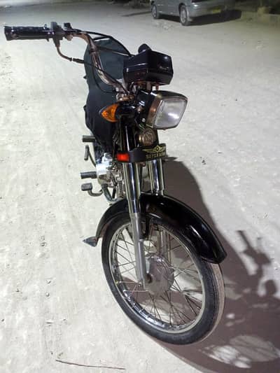 Superstar 2021 Model | Registered 2022 | 1st Owner | 9/10 Condition