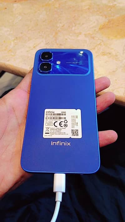 Infinix  smart 20 4+4/128
