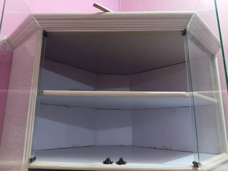 Divider Corner 1
