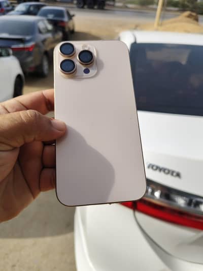 Apple iPhone 16 Pro Max