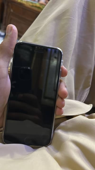iPhone 8 -64gb black