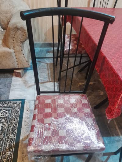 matel 6 chairs daining table