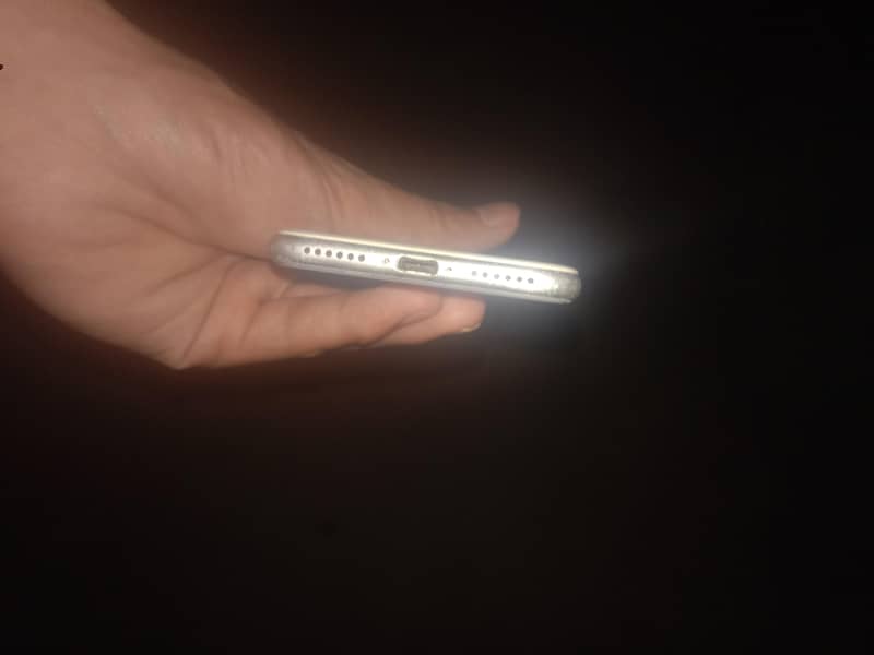 iPhone 8 2