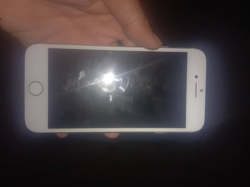 iPhone 8 3