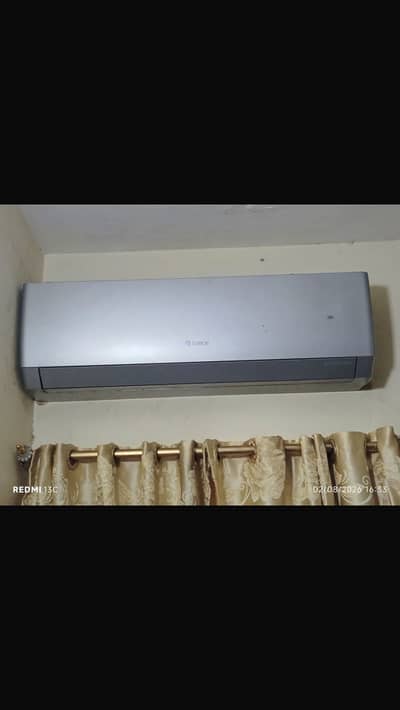 Asalam alikum Iam selling gree inverter ac 1.5 Ton gas leak issues
