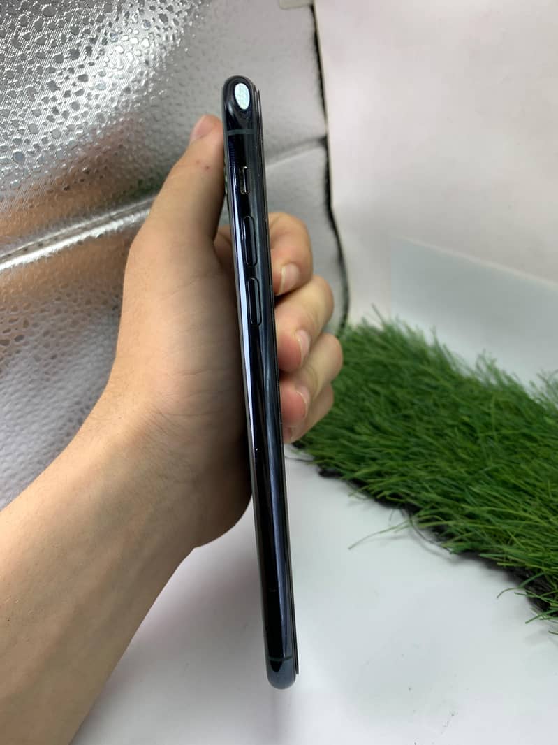iPhone 11 pro max 0