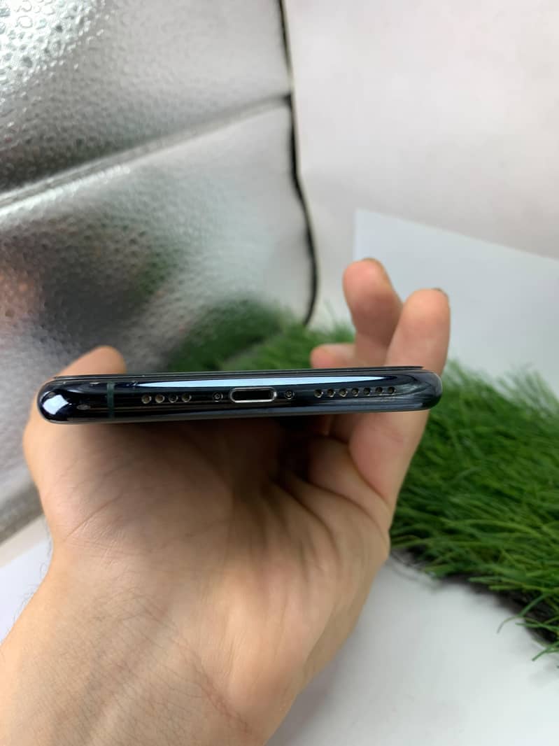 iPhone 11 pro max 1