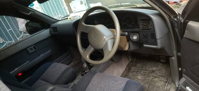 Toyota surf 1992 Register 2017 ,1kz engine, totally genuine,