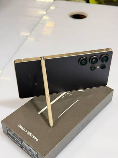 Samsung Mobile S25 Ultra