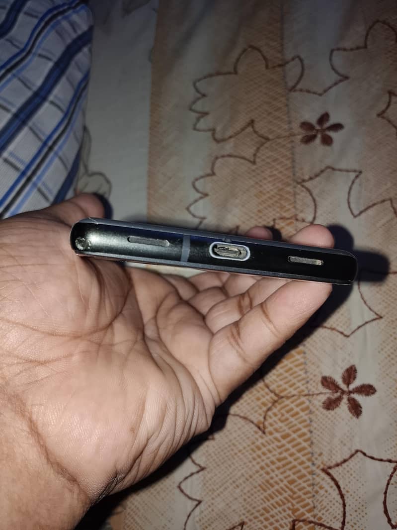 Google Pixel 6a 3