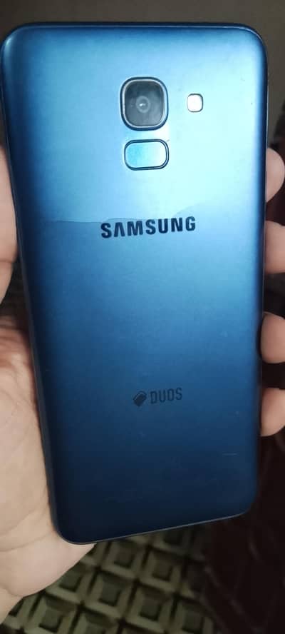 Samsung j6