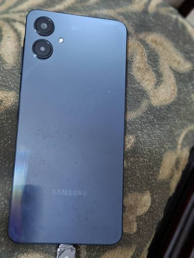 Samsung Mobile A06