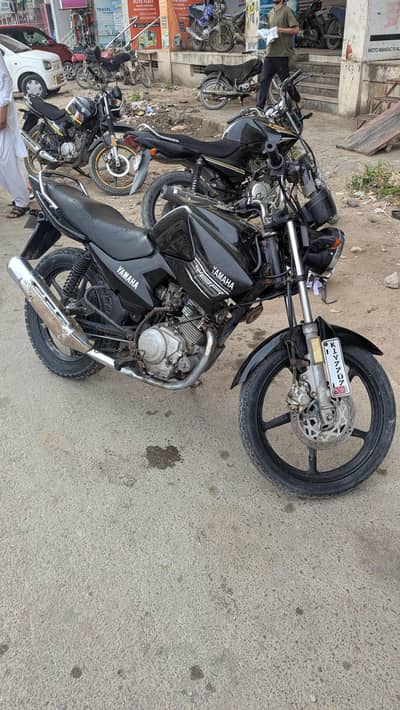 Yamaha YBR-125