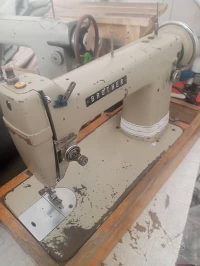 3 adad  stching machine 1 awarlak machine for sel