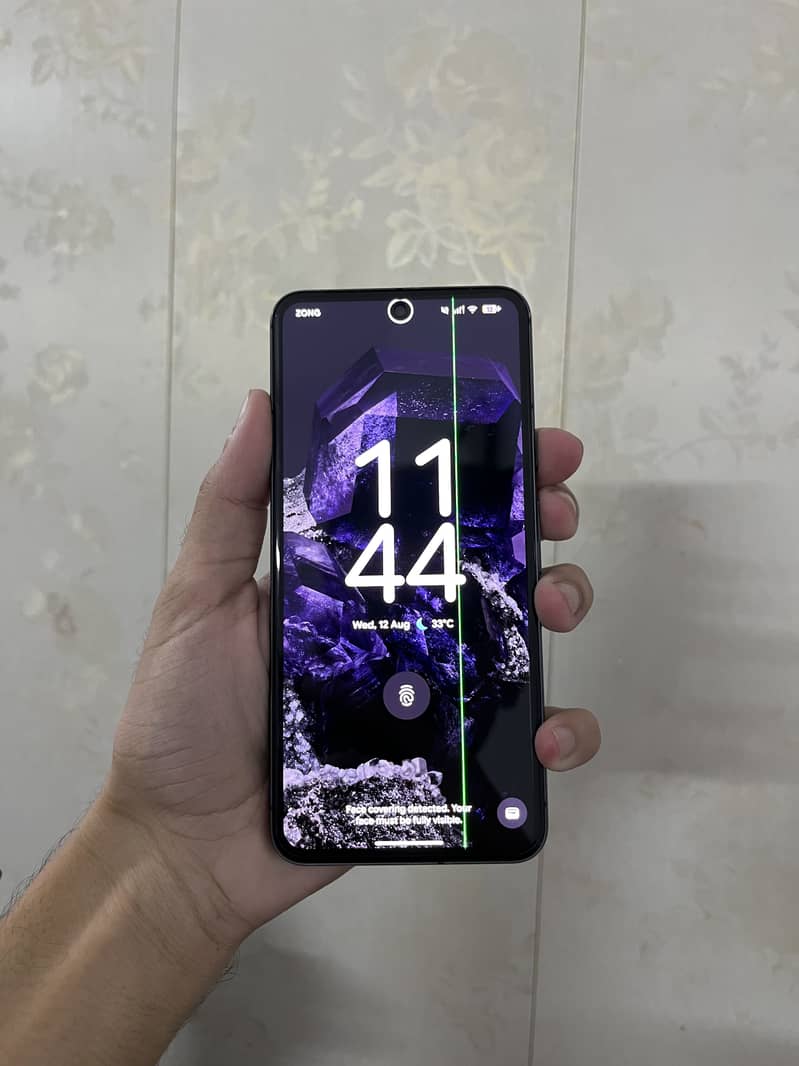 Google Pixel 8 2