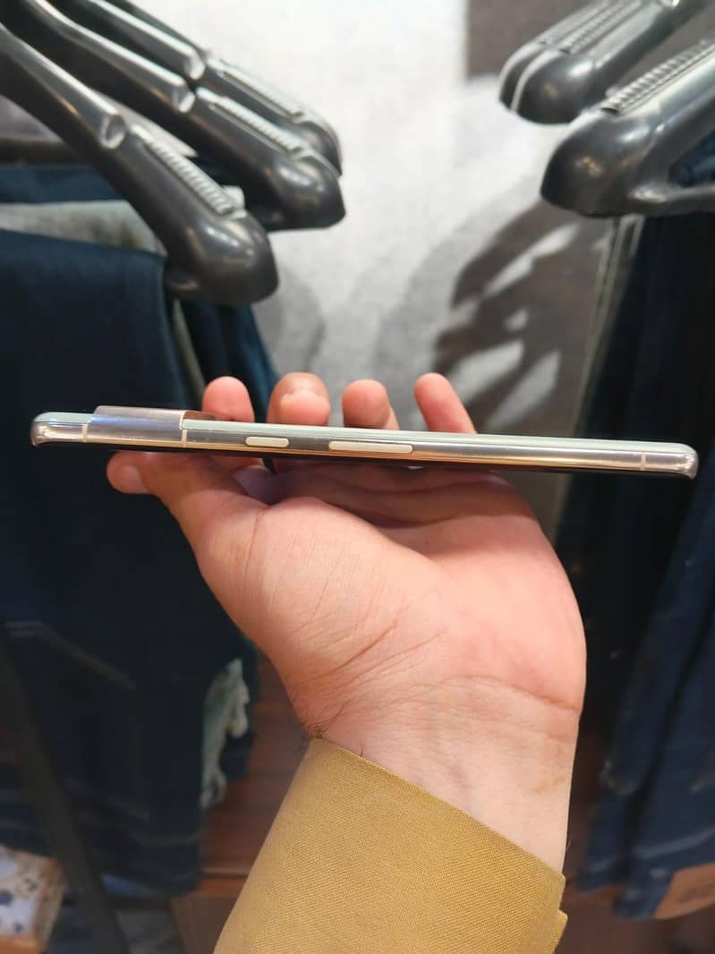 Google Pixel 7 Pro"exchange possible" 1