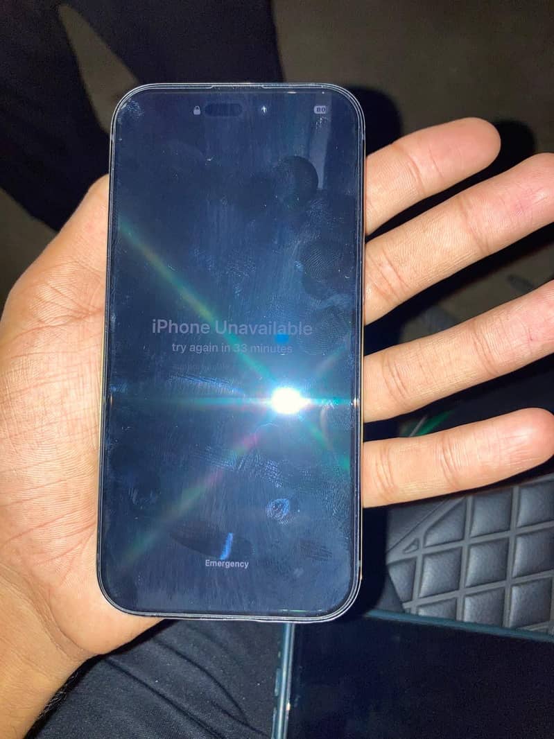 Apple iPhone 15 3