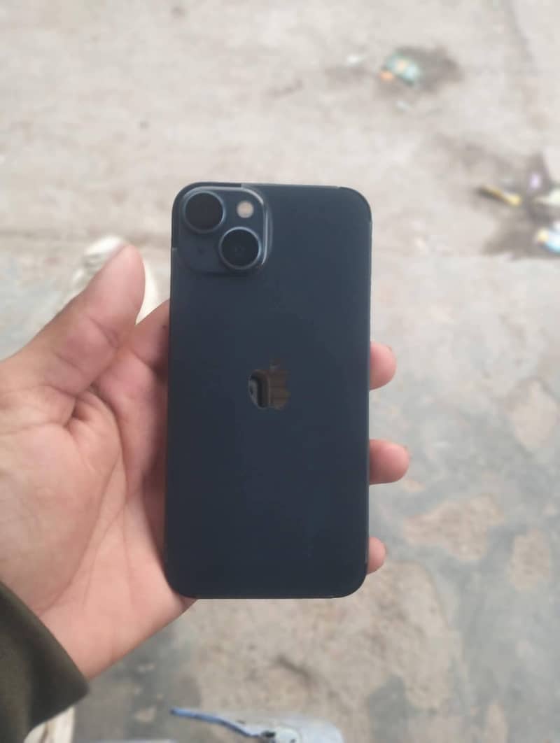 Apple iPhone 15 5