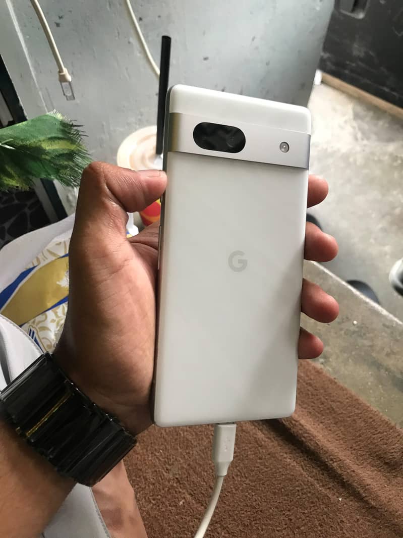 Google Pixel 7a 1