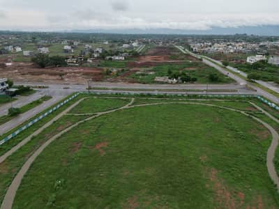 Main 70 ft road 10 Marla Size Plot Available For Sale In F-14/4 At Top Location With All Outclass Location Nearby Kashmir Highway Market And Markaz And Commercial Space