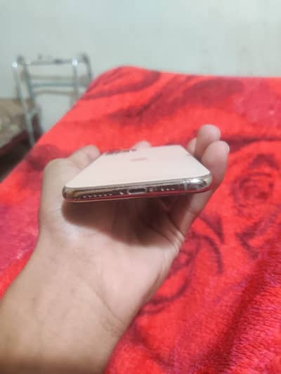 Apple iPhone 11 Pro