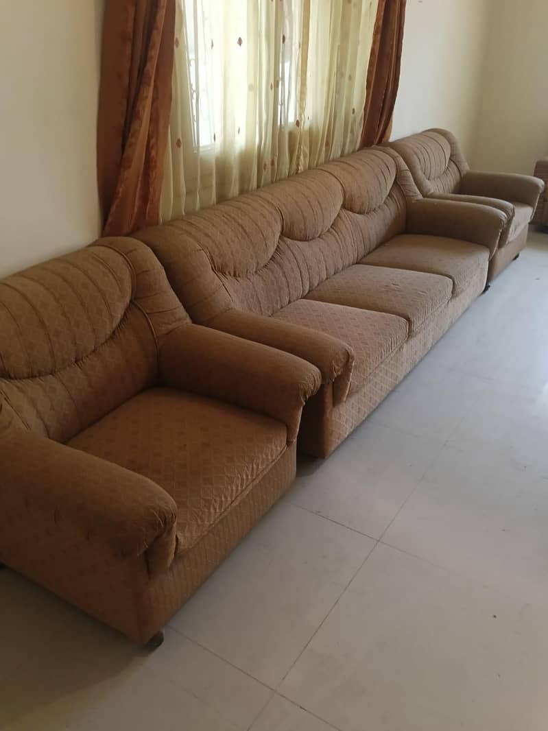 Four different 5-seater sofa sets 1