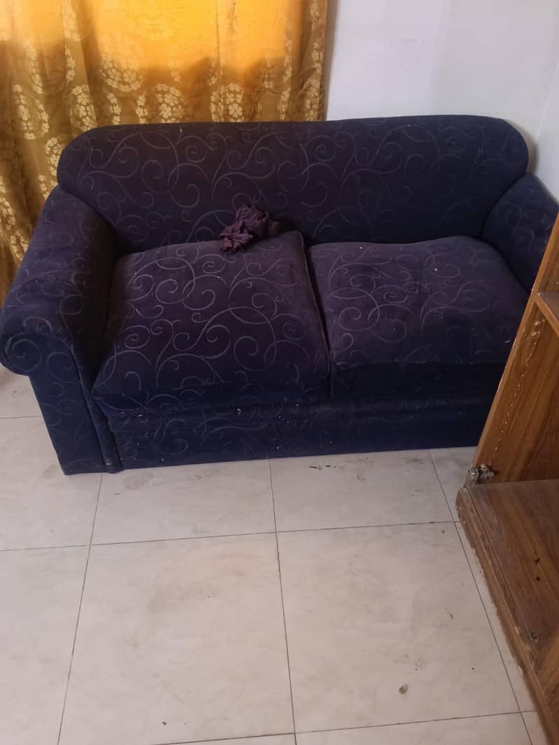 Four different 5-seater sofa sets 3