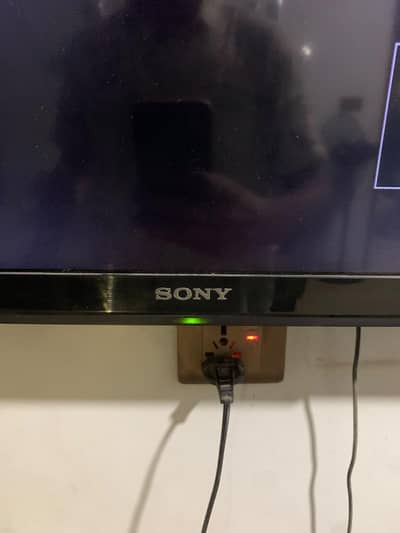 Sony Bravia 32" LED TV + FREE Smart Device (Worth Rs. 4,500)