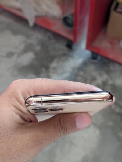 Apple iPhone 11 Pro