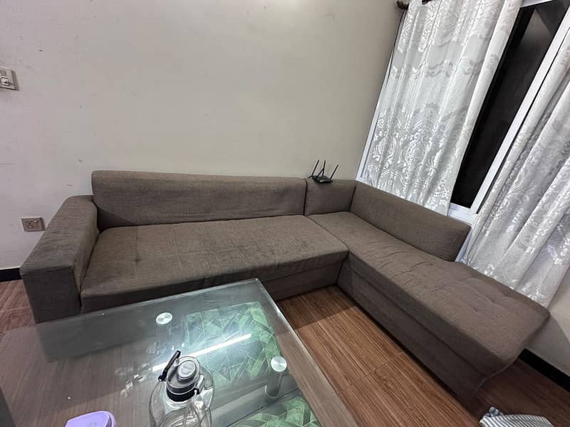 L shape and sofa combed 0