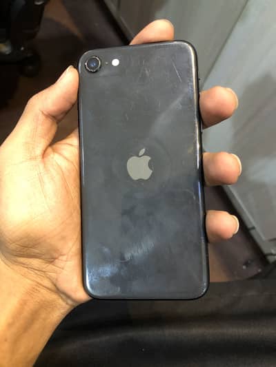 Apple iPhone SE