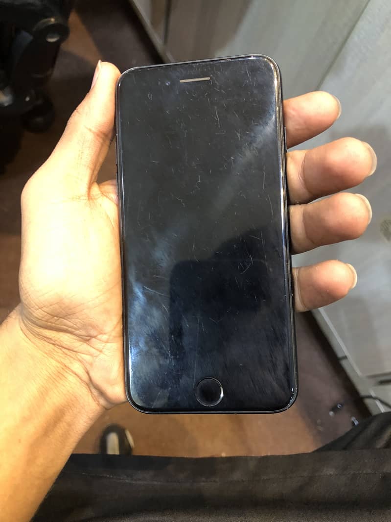 Apple iPhone SE 3