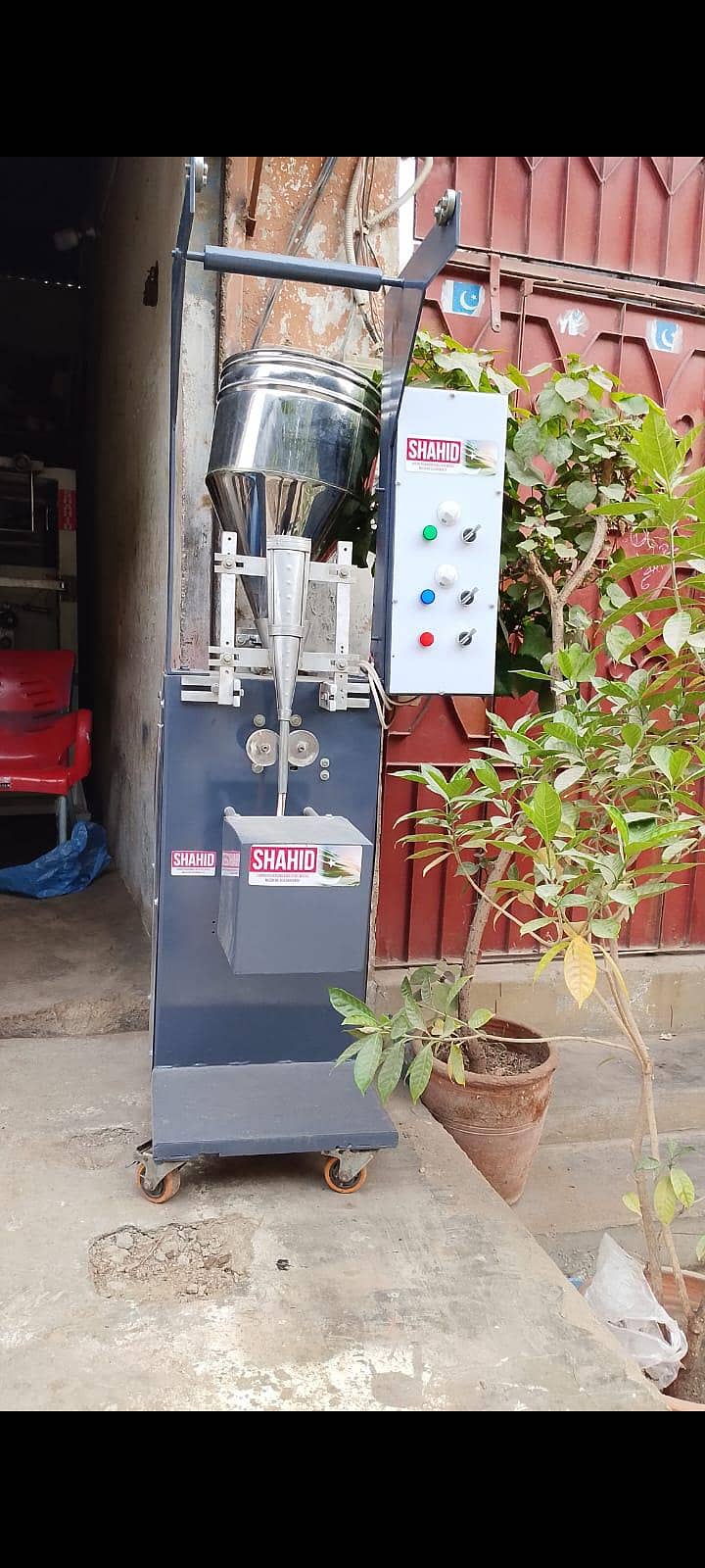 automatic liquid packing machine 2
