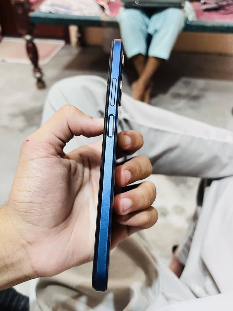 OPPO A17 1